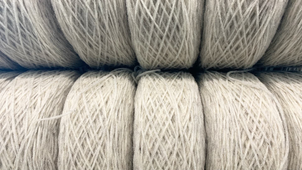 Cream coloured yarn